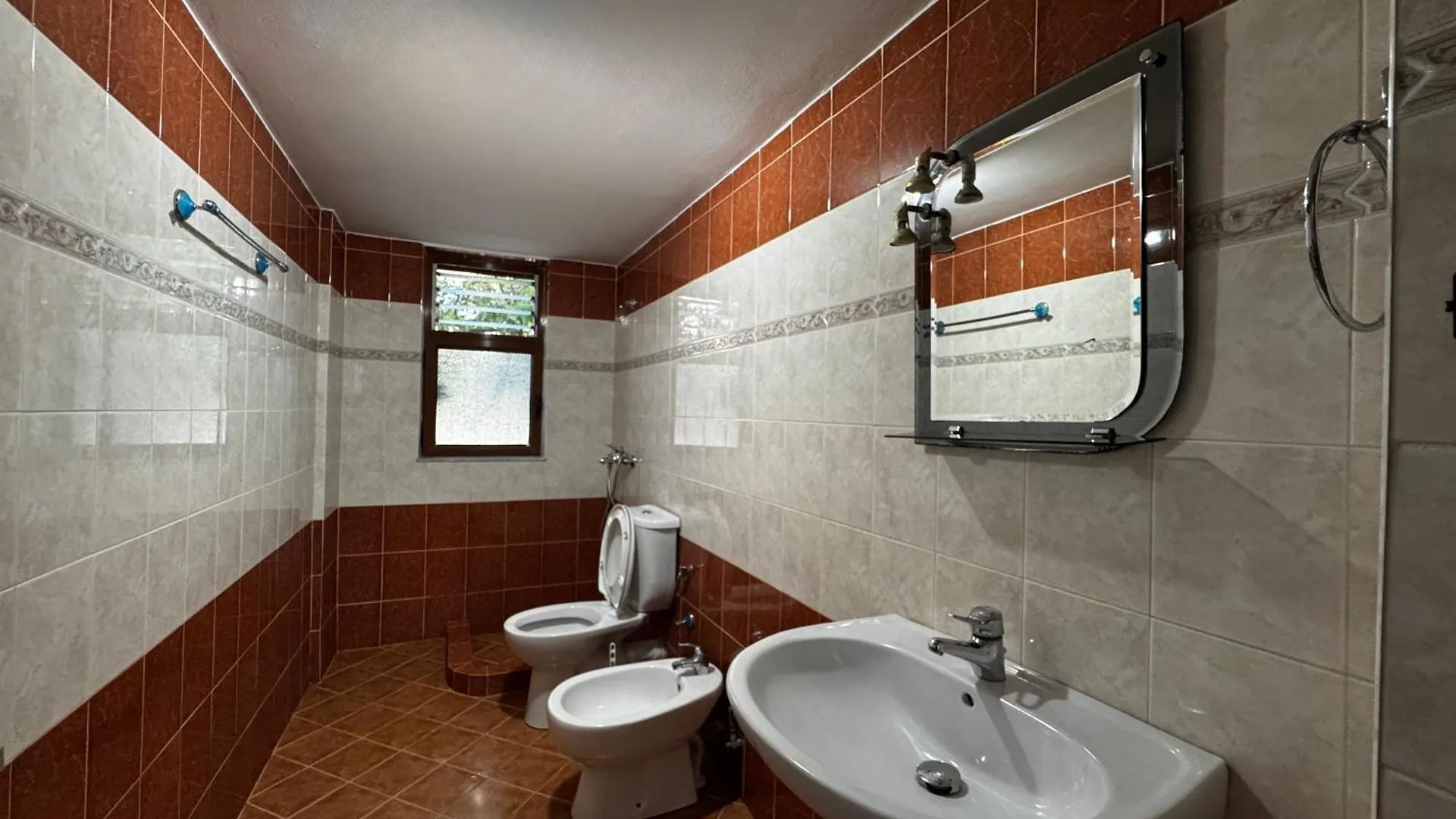 Laura Guest House 사밀 0*,  알바니아